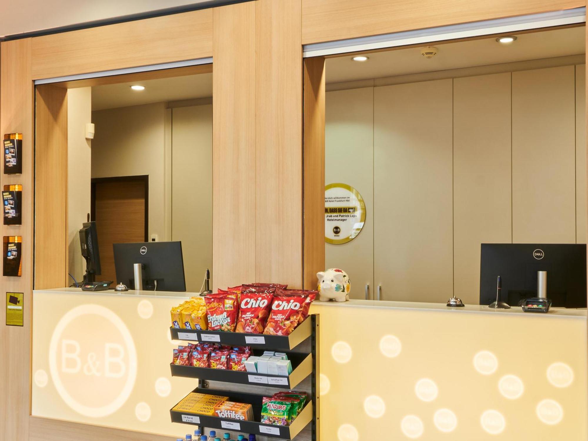 B&B Hotel Frankfurt-Hbf Франкфурт-на-Майне Экстерьер фото